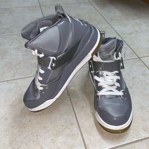 Nike Jordan Air Flight 384519-001 size 8.5